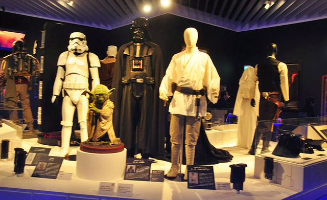 「スター・ウォーズ展 未来へつづく、創造のビジョン。」 - (C) ＆TM Lucasfilm Ltd
