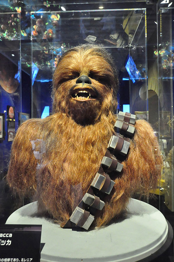「スター・ウォーズ展 未来へつづく、創造のビジョン。」 - (C) ＆TM Lucasfilm Ltd