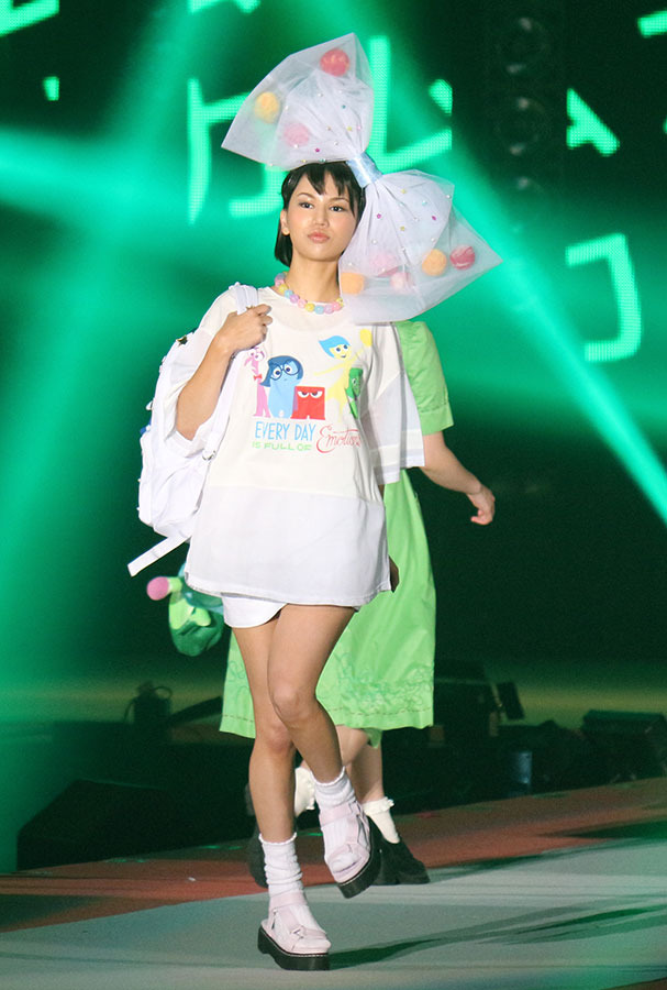 『インサイド・ヘッド』×「スピンズ」(C) GirlsAward 2015 SPRING/SUMMER