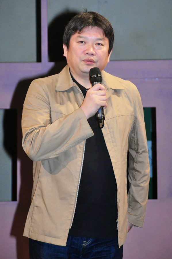 本広克行／舞台「幕が上がる」記者会見