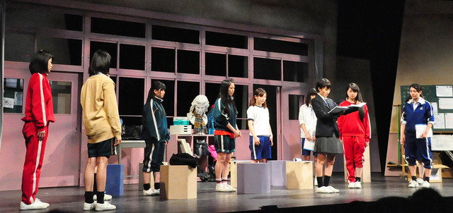 「幕が上がる」公開リハーサルの様子