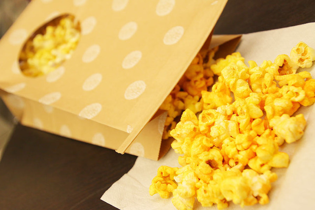 オムライスポップコーン／「シネマイクスピアリ」