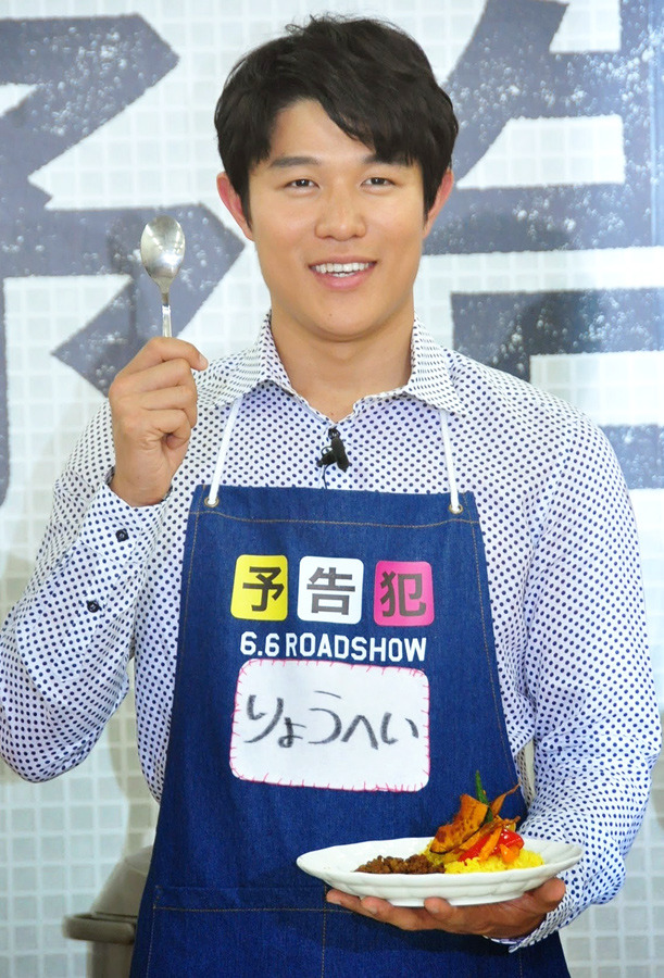 鈴木亮平／『予告飯』“予告飯”イベント