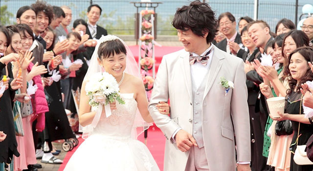 佐々木蔵之介＆永作博美『夫婦フーフー日記』-(C) 2015 川崎フーフ・小学館／「夫婦フーフー日記」製作委員会