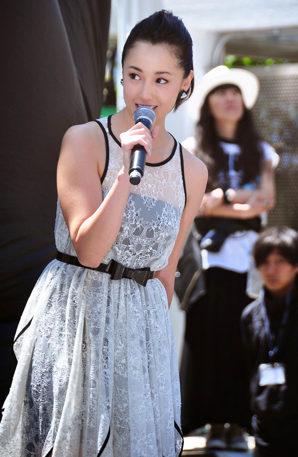 沢尻エリカ／『新宿スワン』龍彦像お披露目式