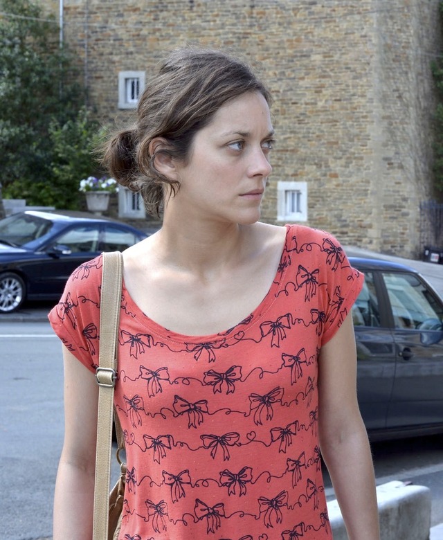 マリオン・コティヤール主演『サンドラの週末』　（C）Les Films du Fleuve - Archipel 35 - Bim Distribuzione - Eyeworks - RTBF(Televisions, belge) - France 2 Cinema