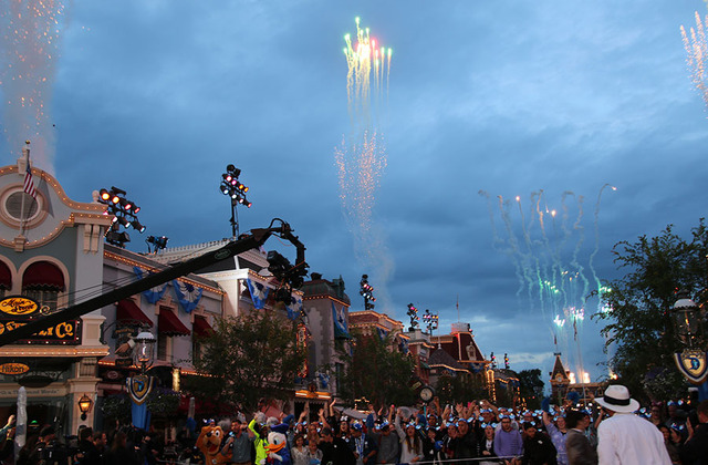 「ダイヤモンド・セレブレーション」- (C) Disney