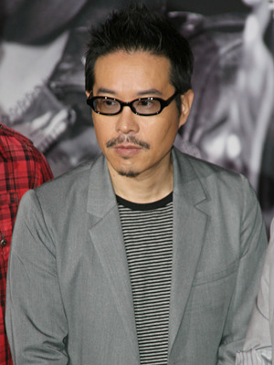 ボーカル・ジミー役の田口トモロヲ