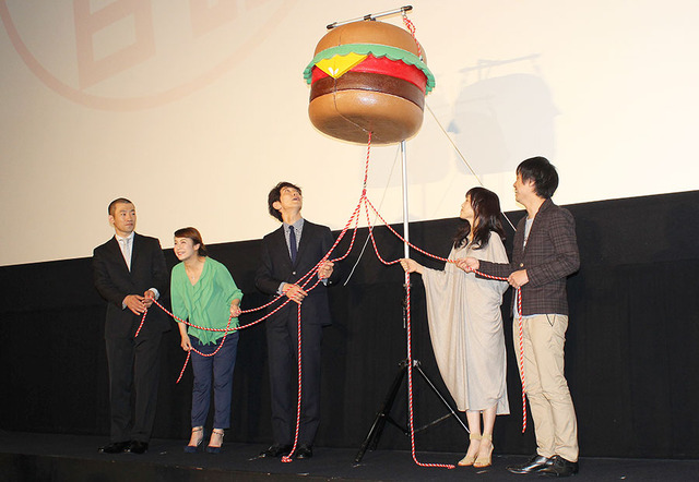 ／『夫婦フーフー日記』初日舞台挨拶