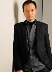 『ヘブンズ・ドア』　長塚圭史　photo：Yoshio Kumagai