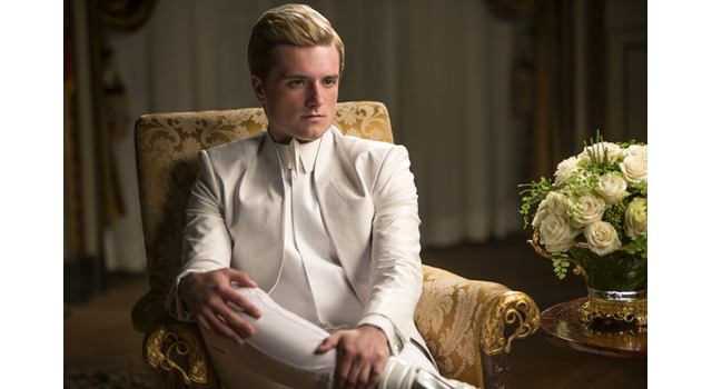 『ハンガー・ゲーム FINAL： レボリューション』TM&(C)2015 LIONS GATE FILMS INC.ALL RIGHTS RESERVED.配給：KADOKAWA　http://www.hungergames.jp/