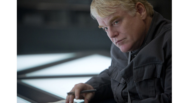 『ハンガー・ゲーム FINAL： レボリューション』TM&(C)2015 LIONS GATE FILMS INC.ALL RIGHTS RESERVED.配給：KADOKAWA　http://www.hungergames.jp/