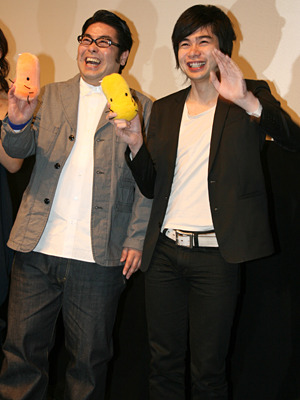 息の合った様子を見せる皆川さん（左）＆吉村さん（右）