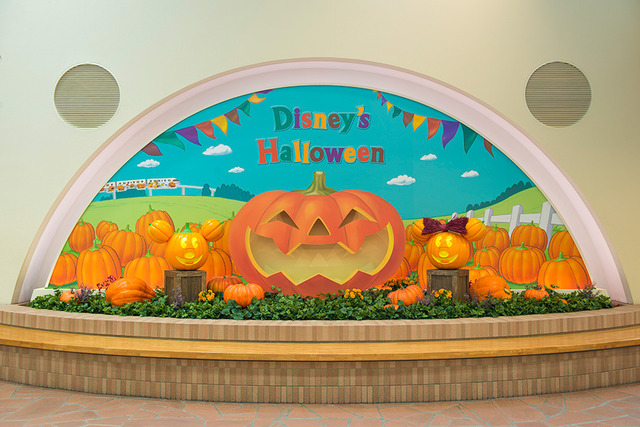 ディズニーリゾートラインのハロウィーン