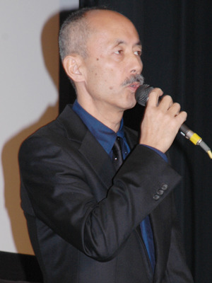 「何気ない日常の素晴らしさを思い起こしてほしい」とメッセージ