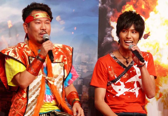 「FUJIWARA」の藤本敏史＆西川俊介／『劇場版 仮面ライダードライブ　サプライズ・フューチャー』製作会見