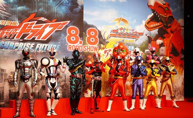 『劇場版 仮面ライダードライブ　サプライズ・フューチャー』製作会見