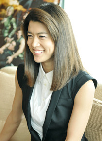 「GALACTICA／ギャラクティカ」　グレイス・パーク （photo：HIRAROCK）