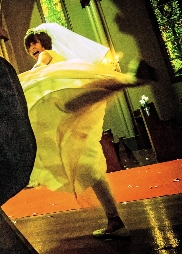 篠田麻里子、回し蹴り／『リアル鬼ごっこ』　-(C) 2015「リアル鬼ごっこ」フィルムコミッティ