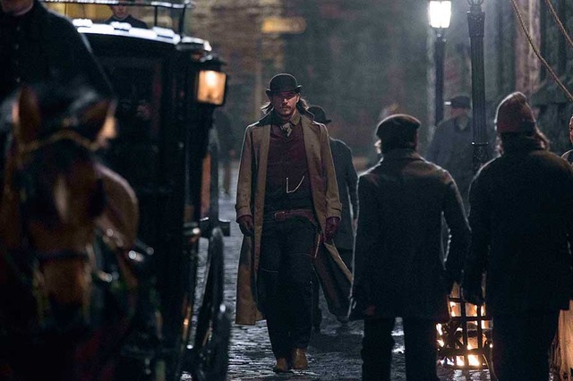 「ペニー・ドレッドフル ～ナイトメア 血塗られた秘密～」Penny Dreadful (C) 2014 Showtime Networks Inc. All rights reserved. (C) 2015 Showtime Networks Inc. All Rights Reserved. SHOWTIME and related marks are registered trademarks of Showtime Networks Inc., a CBS Company. (C) 2015 CBS Studios Inc. CBS and related logos are trademarks of CBS Broadcasting Inc. All Rights Reserved.