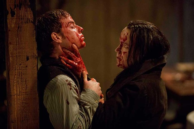 「ペニー・ドレッドフル ～ナイトメア 血塗られた秘密～」Penny Dreadful (C) 2014 Showtime Networks Inc. All rights reserved. (C) 2015 Showtime Networks Inc. All Rights Reserved. SHOWTIME and related marks are registered trademarks of Showtime Networks Inc., a CBS Company. (C) 2015 CBS Studios Inc. CBS and related logos are trademarks of CBS Broadcasting Inc. All Rights Reserved.