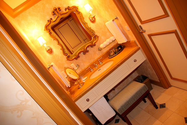 室内「ヴェネツィア・サイド スーペリアルーム」