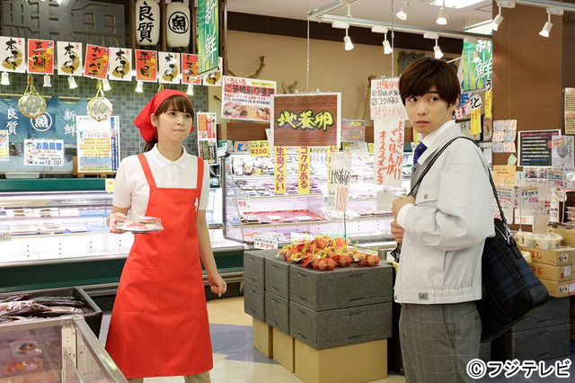 佐々木希＆千葉雄大／「恋愛あるある。」-(C)フジテレビ