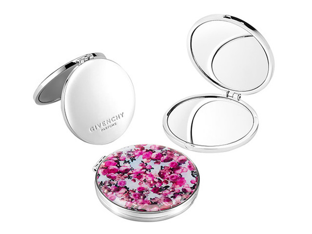 「オリジナル フラワー ミラー」のプレゼントキャンペーンを実施