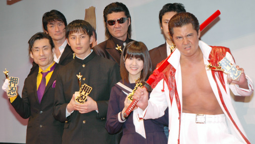 力さんハリキリ過ぎて監督隠れてます