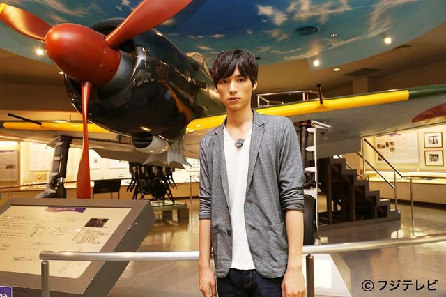 福士蒼汰／「私たちに戦争を教えてください～いま、会っておかなければいけない人がいる　今日、聞いておかなければいけない声がある～」-(C)フジテレビ