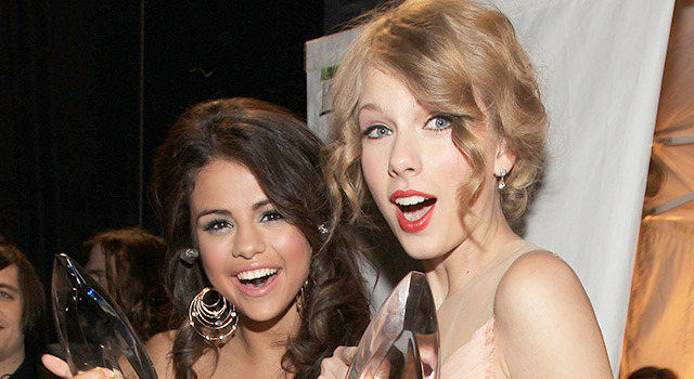 テイラー・スウィフト&セレーナ・ゴメス -(C) Getty Images