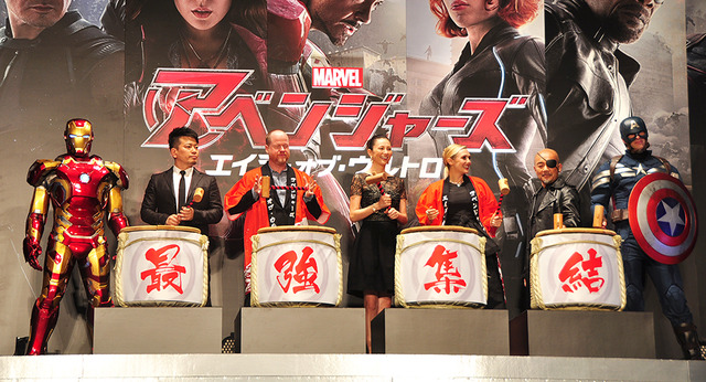 エリザベス・オルセン、ジョス・ウェドン監督、竹中直人、米倉涼子、宮迫博之／『アベンジャーズ／エイジ・オブ・ウルトロン』ジャパン・プレミア
