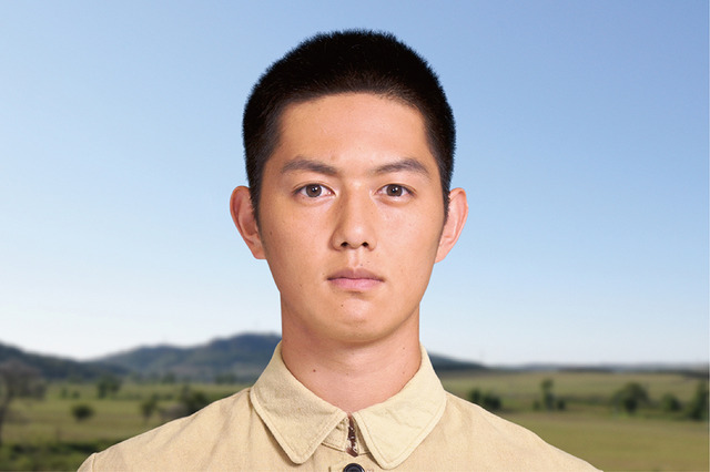 中川博人役を演じる工藤阿須賀 (C) TBS
