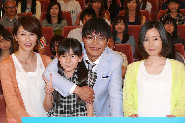 水野美紀、鈴木梨央、成宮寛貴、蓮佛美沙子／「37.5度の涙」完成披露試写会