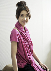 『ジェネラル・ルージュの凱旋』　竹内結子　photo：HIRAROCK