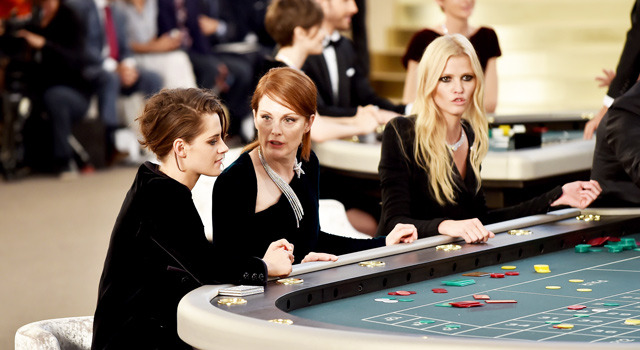 クリステン・スチュワート、ジュリアン・ムーア、ララ・ストーン - (C) Getty Images