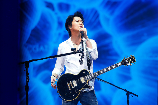 福山雅治(C)&(P) 2015 Amuse.inc