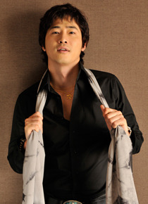 『映画は映画だ』　カン・ジファン　（photo：Yoshio Kumagai）