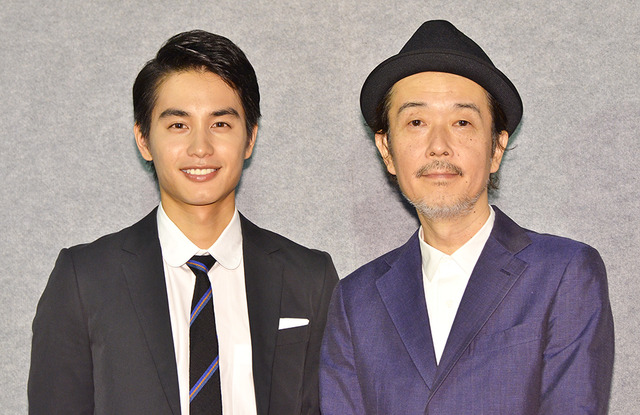 中村蒼、リリー・フランキー／「洞窟おじさん」完成試写会