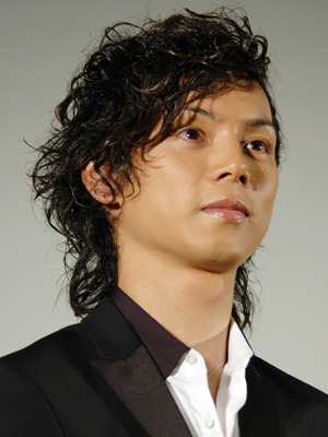 水嶋さんが登場すると悲鳴にも似た声援が！