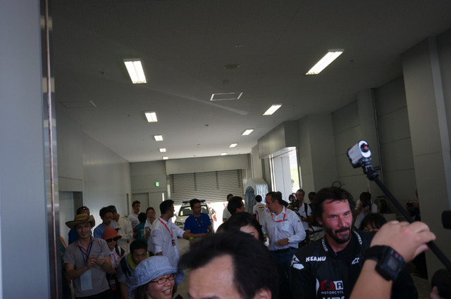 キアヌ・リーブス氏　鈴鹿8耐2015