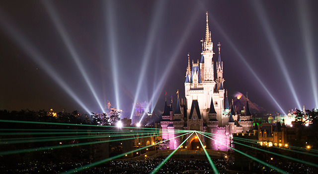 東京ディズニーランド　ニューイヤーズ・イヴ・パスポート