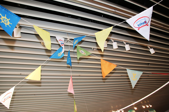 「ジャーニー・ウィズ・ダッフィー Your Friend Forever」の特別展示