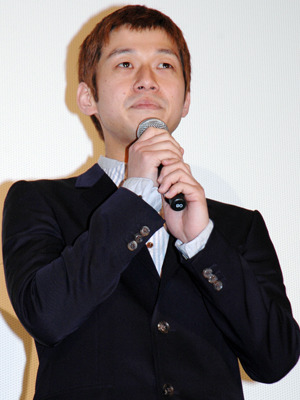 32歳という監督の年齢に客席からはどよめきが