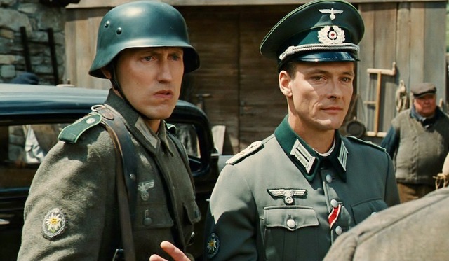 『ベル＆セバスチャン』(c)2013 RADAR FILMS EPITHETE FILMS GAUMONT M6 FILMS ROHNE-ALPES CINEMA