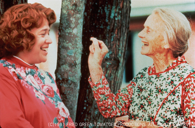 『フライドグリーントマト』 - (C) 1991 FRIED GREEN TOMATOES PRODUCTIONS. ALL RIGHTS RESERVED