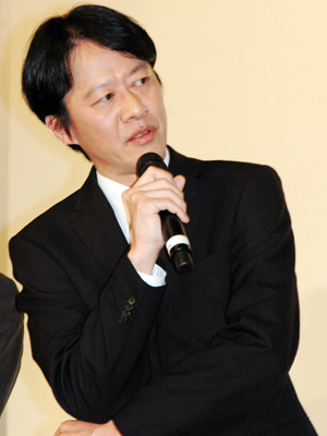 「何でおれが来なくちゃいけねぇんだ？」（伊丹）