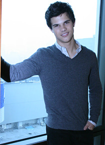 『トワイライト〜初恋〜』　テイラー・ロートナー