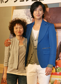 『キッチン〜3人のレシピ〜』チュ・ジフン＆ホン・ジヨン監督