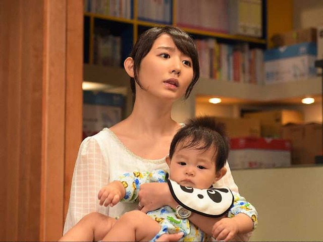 母親役に初挑戦したおのののか／「37.5度の涙」-(C) TBS